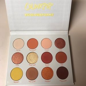 Yes Please eyeshadow palette